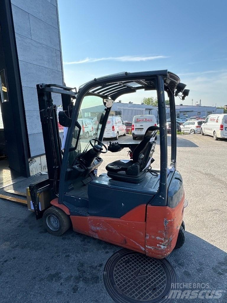 Toyota 8FBE20T Električni viličarji