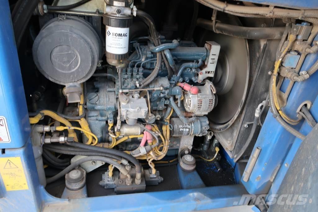 Bomag BW 154 AP-4 Dvojni valjarji