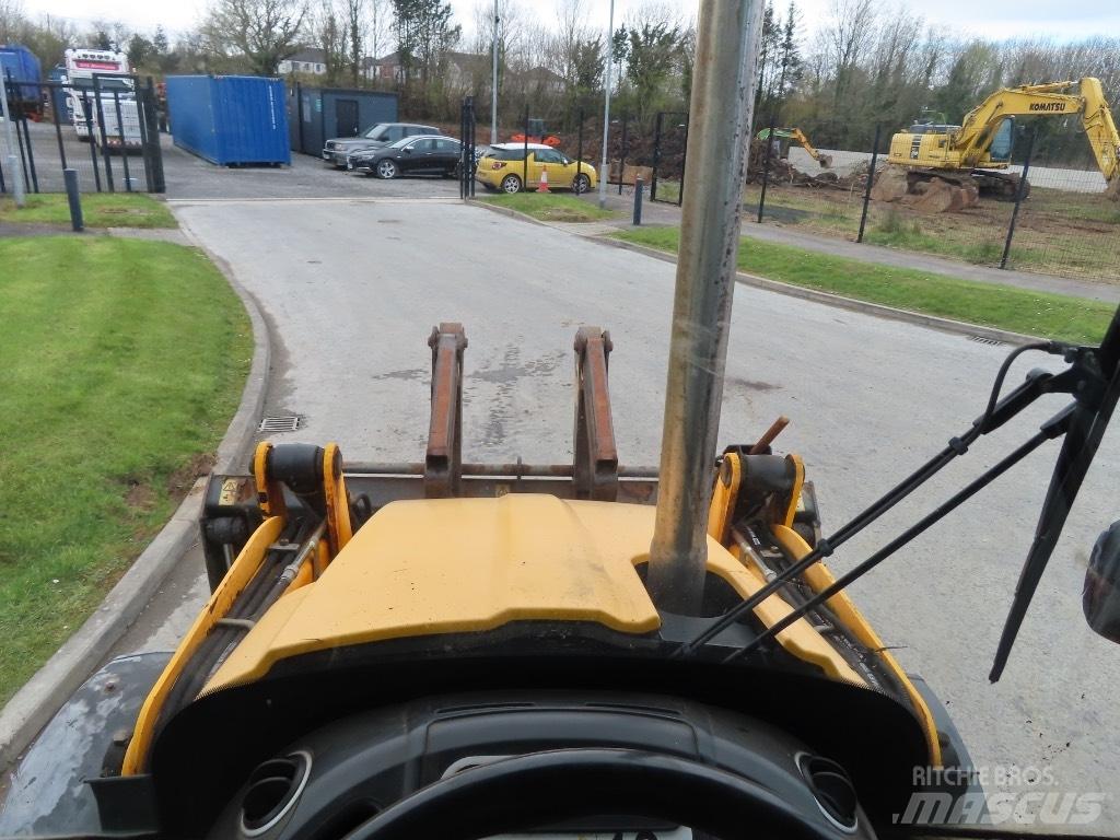 JCB 3 CX 14 Rovokopači