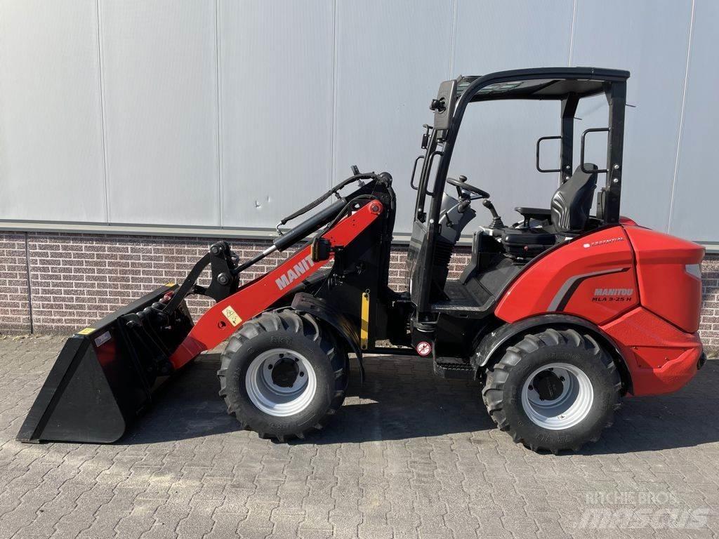 Manitou MLA3 Kolesni nakladalci