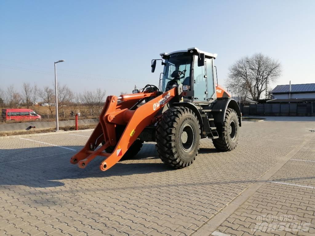 Atlas AR640 Kolesni nakladalci