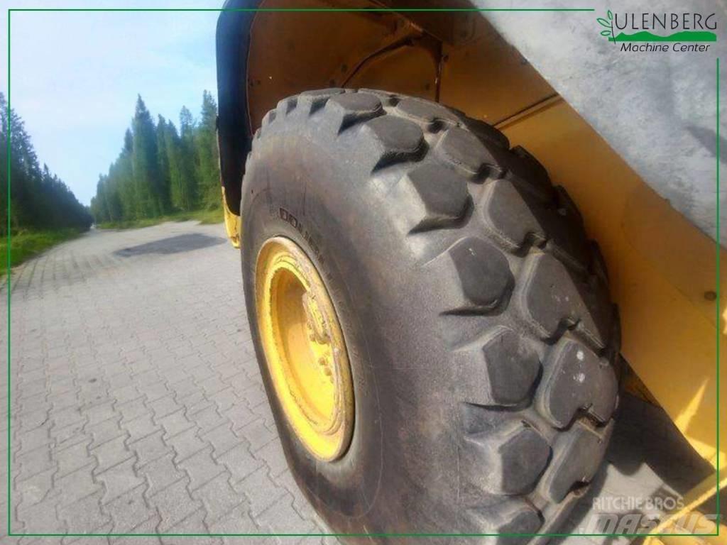 Volvo L 120 G Kolesni nakladalci