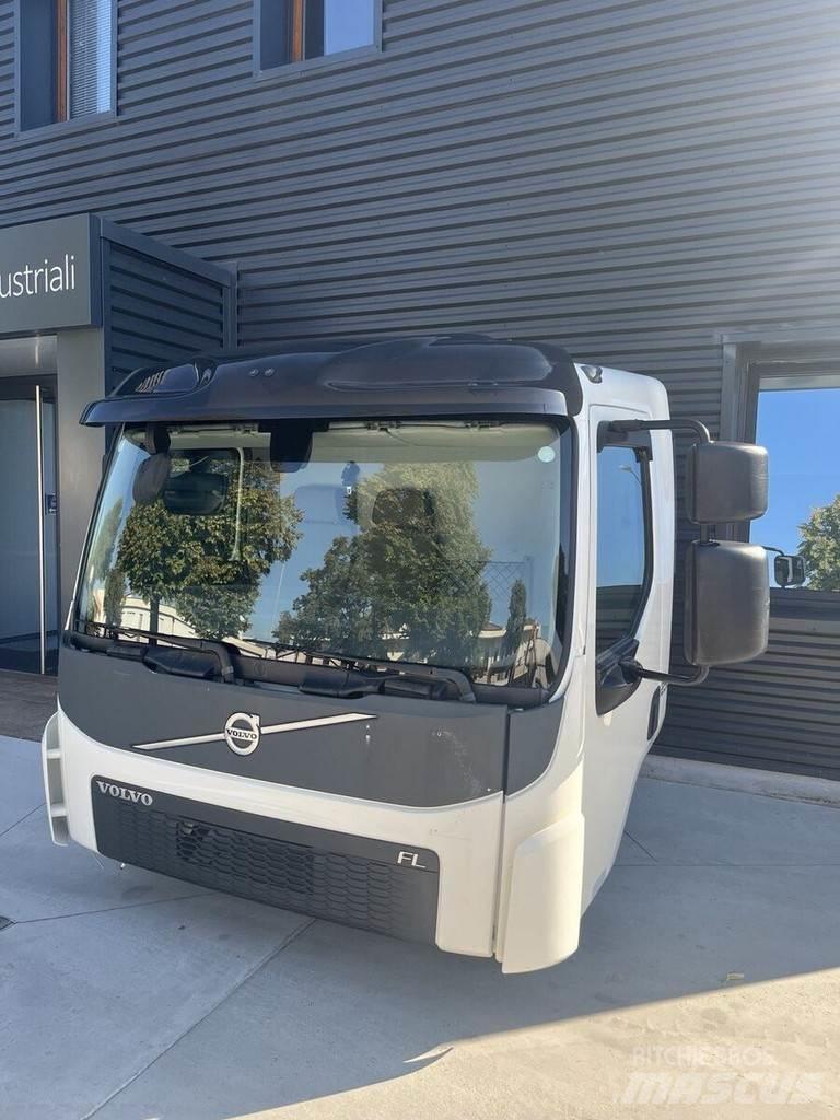 Volvo Day Cab Kabine in notranjost