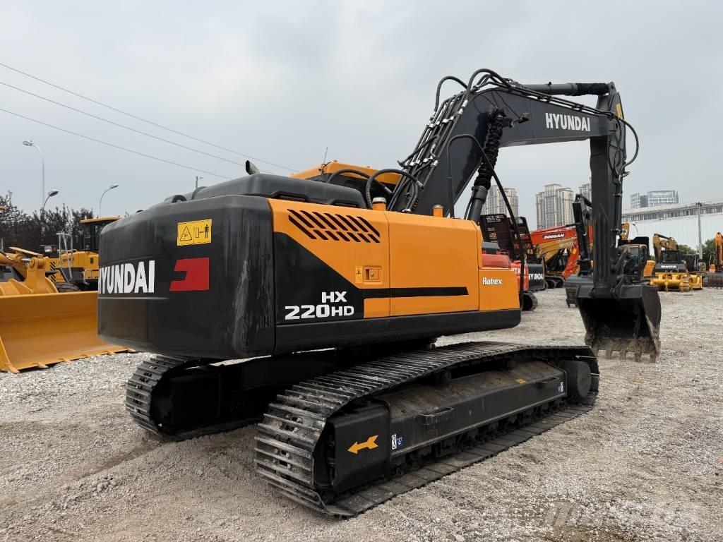 Hyundai HX 220 Bagri goseničarji