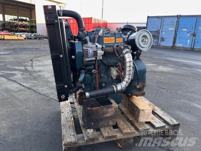Kubota D 905 Motorji