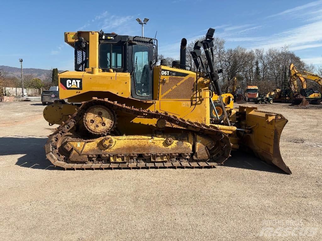 CAT D 6 T LGP VPAT Buldožerji goseničarji