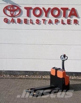 Toyota LWI 160 Električni nizko dvižni viličar