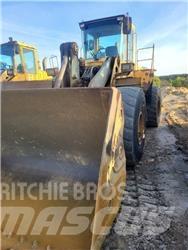 Volvo L180C Kolesni nakladalci