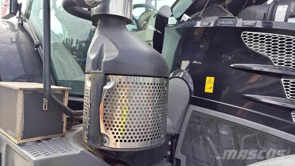 Fendt 828 Vario 0 Traktorji