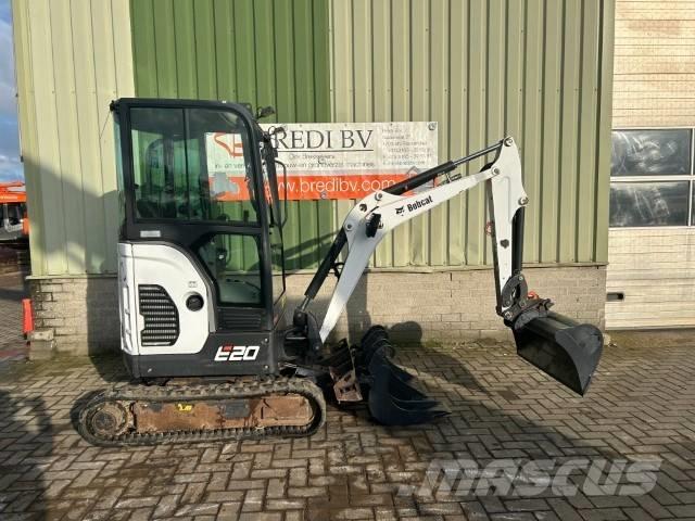 Bobcat E 20 Mini bagri <7t