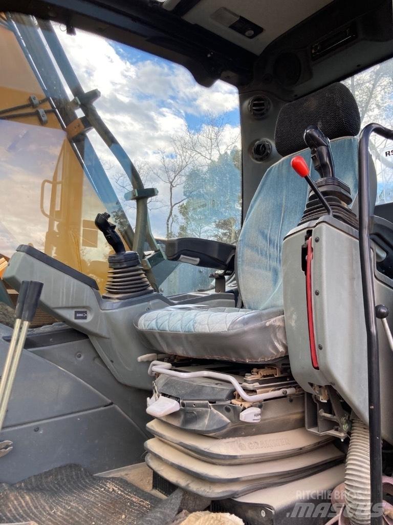 Liebherr 914 compact Bagri goseničarji