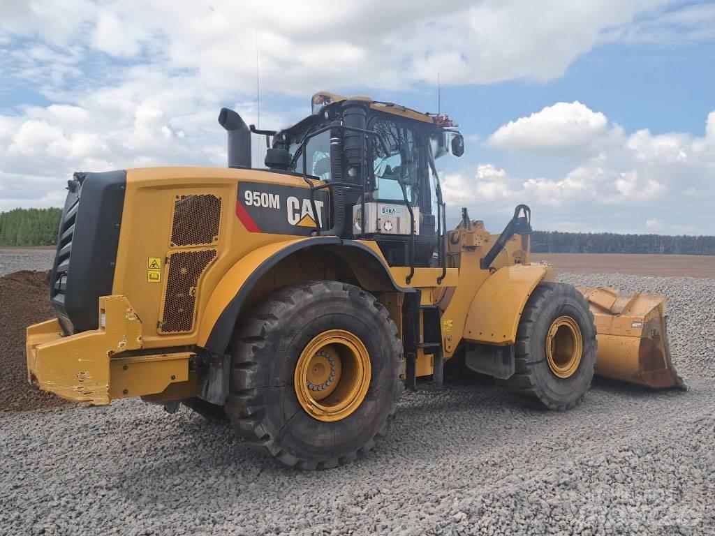 CAT 950 M Kolesni nakladalci