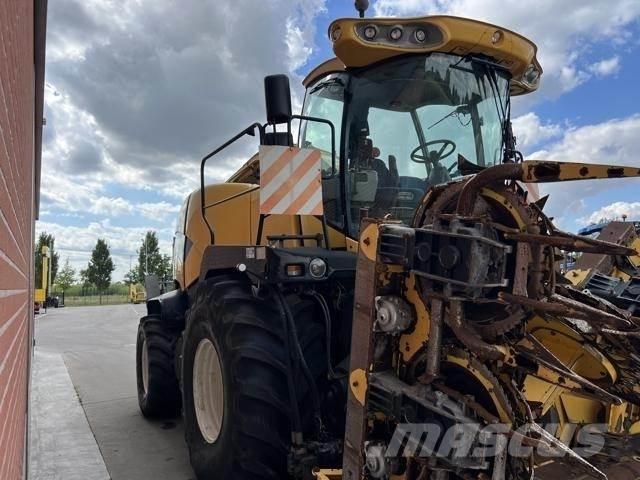 New Holland FR9080 Stroji za krmo na lastni pogon
