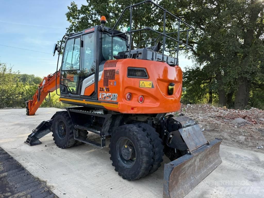 Hitachi ZX 135 W-7 Bagri na kolesih