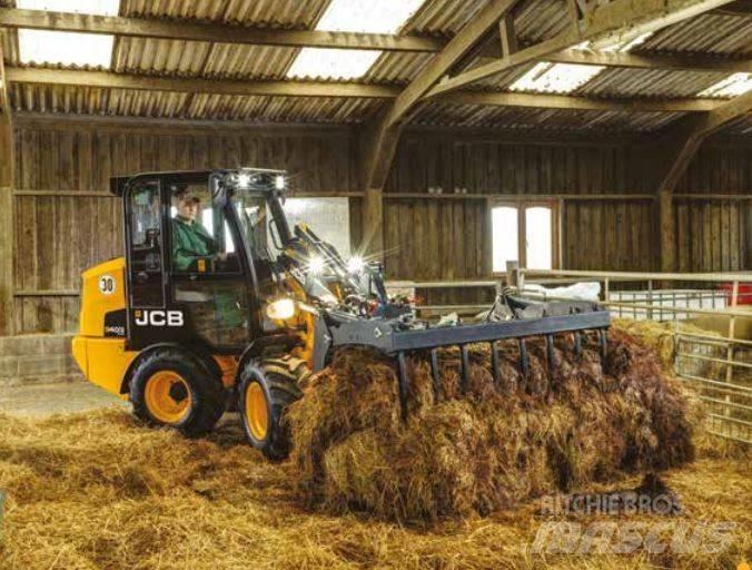 JCB 403 Večnamenski nakladalci