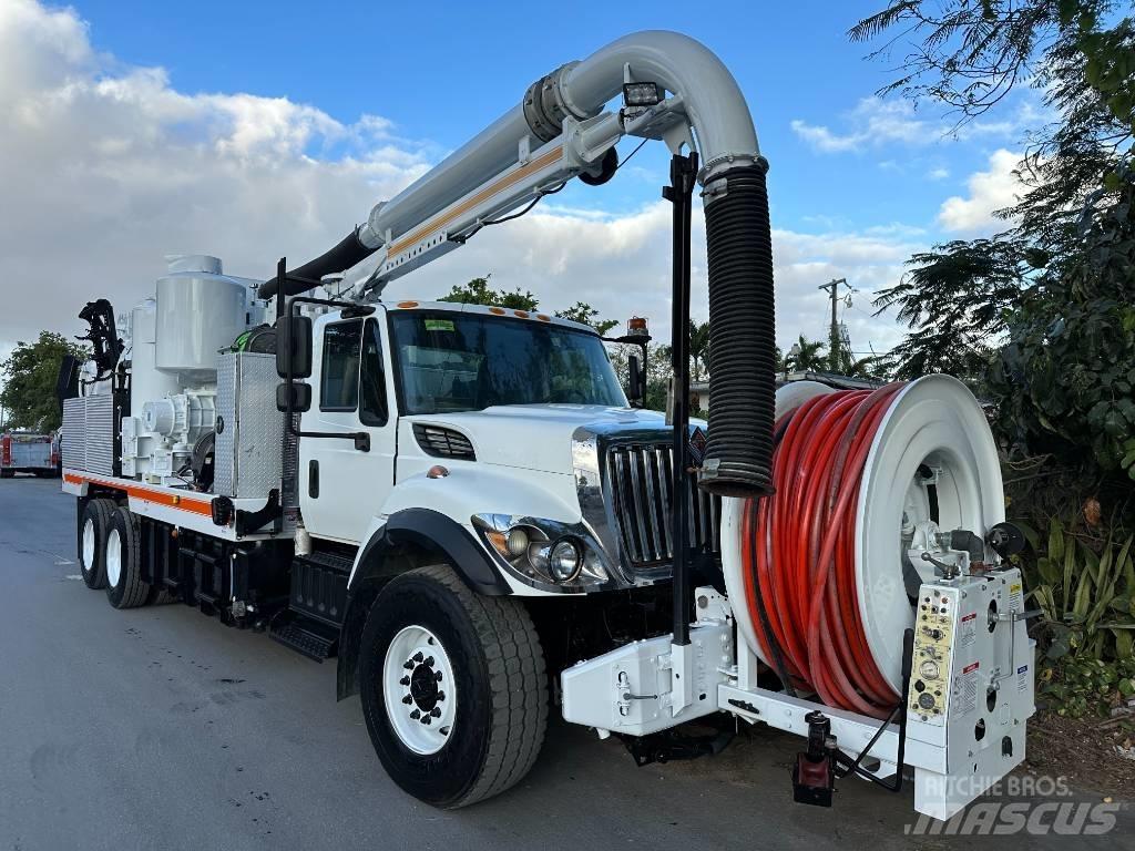 International 7400 Vakuumski tovornjaki