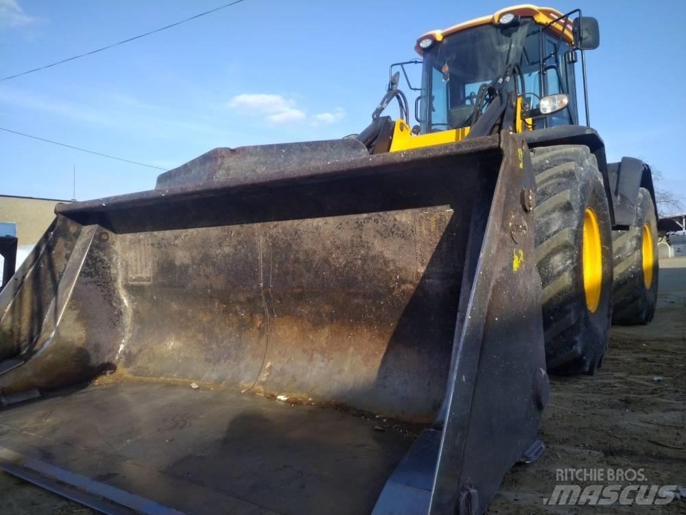 JCB 418 S Kolesni nakladalci