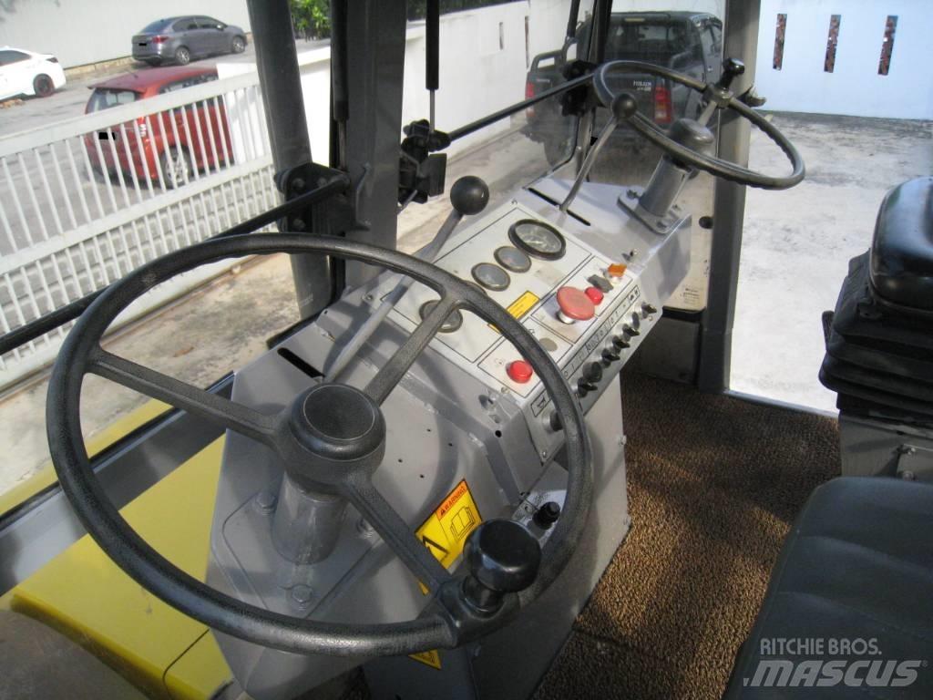 Dynapac CS 141 Dvojni valjarji