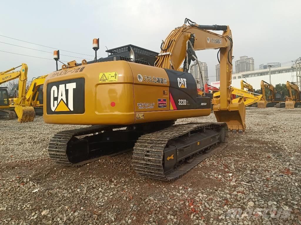 CAT 323 D Bagri goseničarji