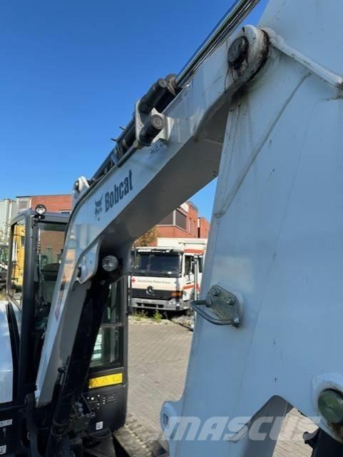 Bobcat E 35z Mini bagri <7t
