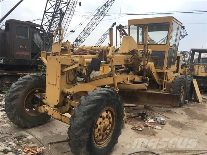 Komatsu GD 623 A Grederji