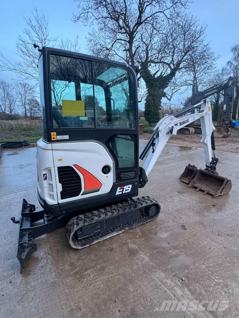 Bobcat E 19 Mini bagri <7t