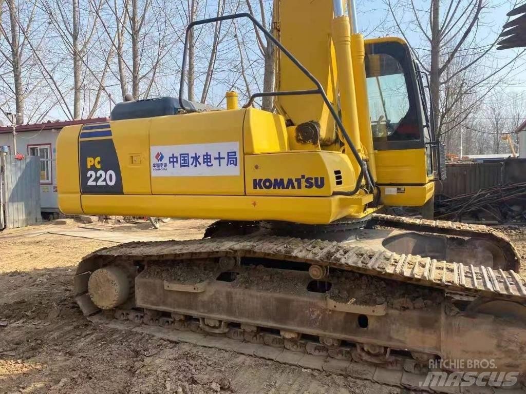 Komatsu pc220-8 Bagri goseničarji