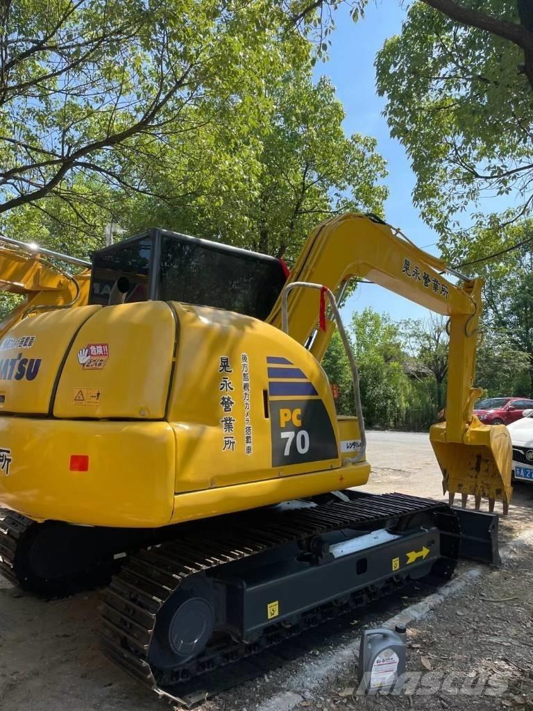 Komatsu PC70-8 Midi bagri 7t – 12t