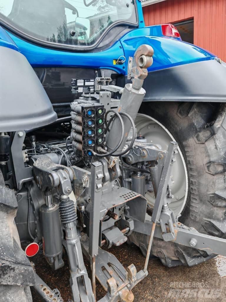 Valtra T 194 V Traktorji