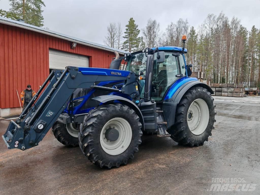 Valtra T 194 V Traktorji