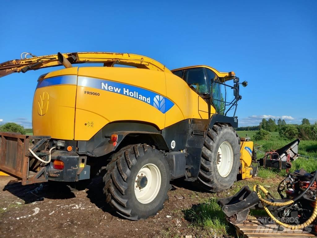 New Holland FR9060 Stroji za krmo na lastni pogon