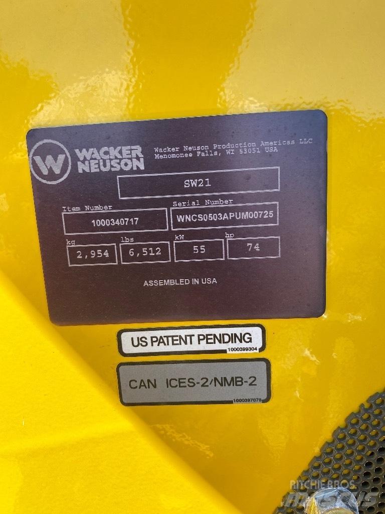 Wacker Neuson SW21 Skid steer mini nakladalci