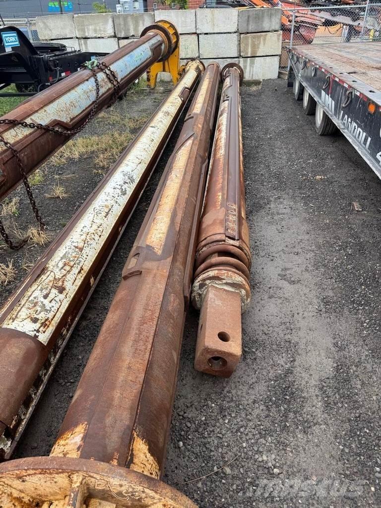 Bauer BG 24H Težki vrtalni stroji
