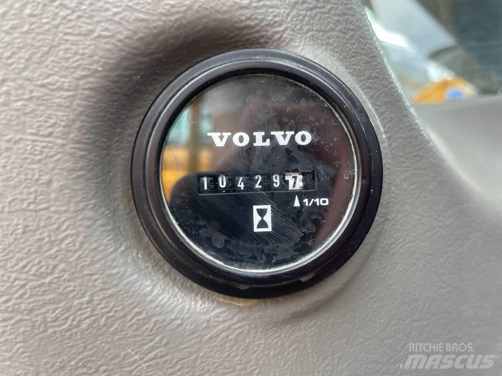 Volvo EC 480 E L Bagri goseničarji