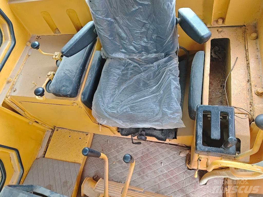 CAT D 7 G Buldožerji goseničarji