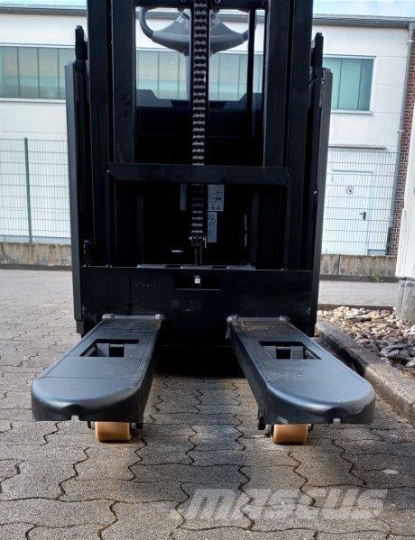 Toyota BT SWE145L Samopogonski ročni viličarji