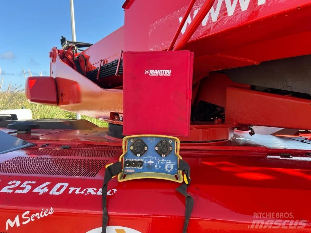 Manitou MRT 2540 Teleskopski viličarji