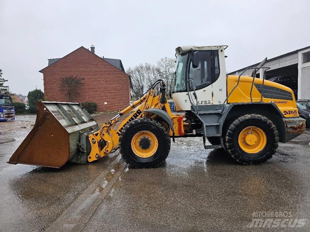 Liebherr L 524 Kolesni nakladalci