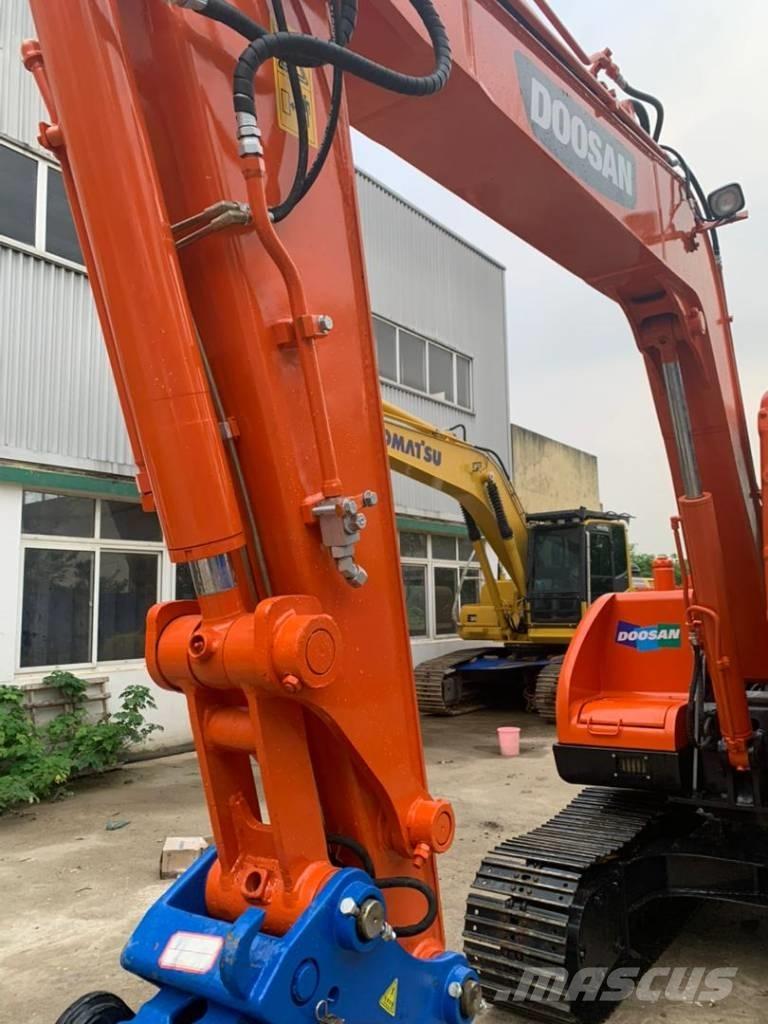 Doosan DX 75-9 C Midi bagri 7t – 12t