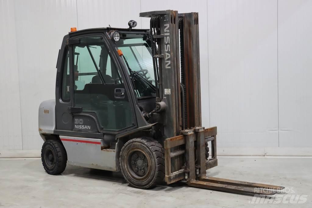 Nissan FGD02A30Q Dizelski viličarji