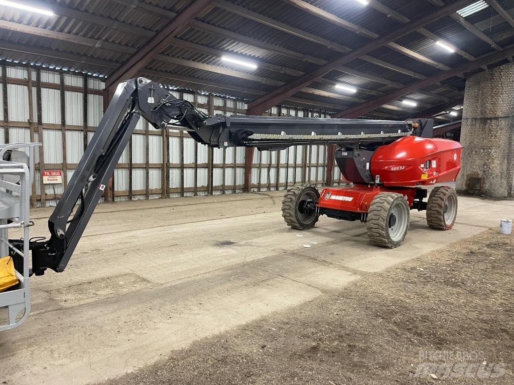 Manitou 260 TJ Teleskopske dvižne ploščadi