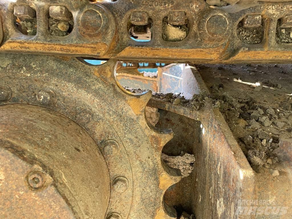 Komatsu PC 138 Bagri goseničarji