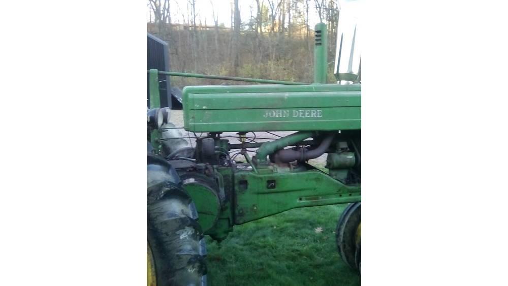 John Deere B Traktorji