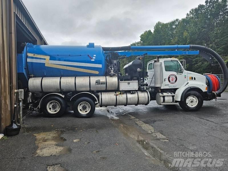 Sterling LT 9500 Vakuumski tovornjaki