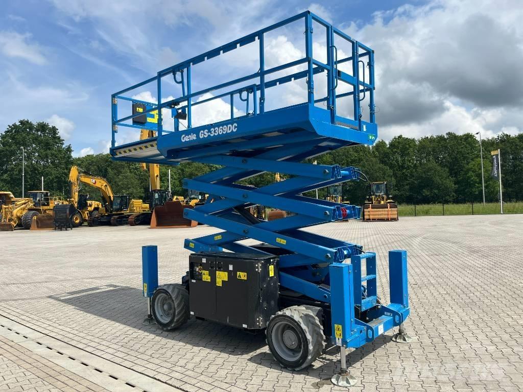Genie GS 3369 DC Škarjaste dvižne ploščadi