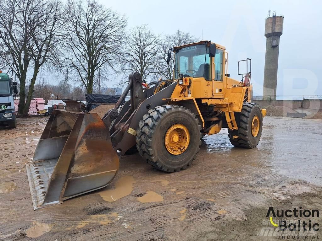 Volvo L 180 E Kolesni nakladalci