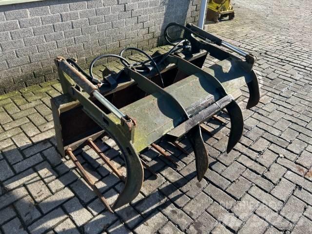 JCB Pelikan bak Žlice
