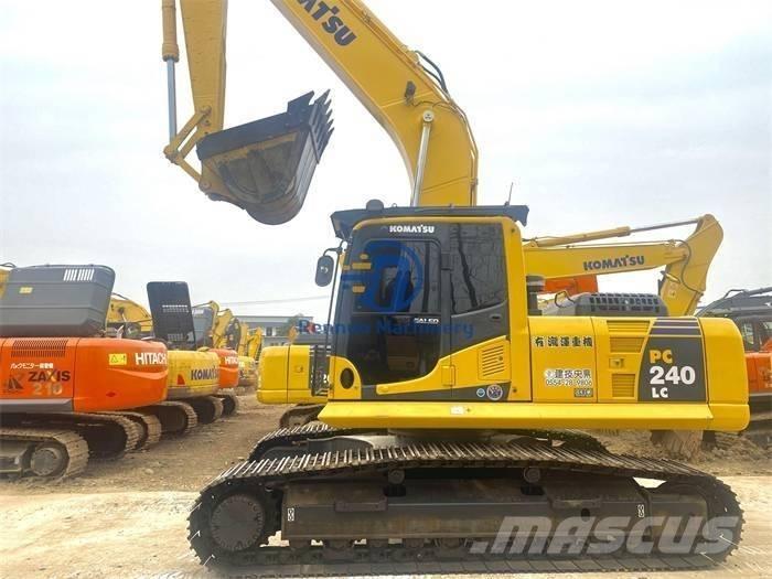 Komatsu PC 240 -8 Bagri goseničarji