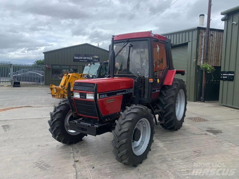 Case IH 856 XL Traktorji