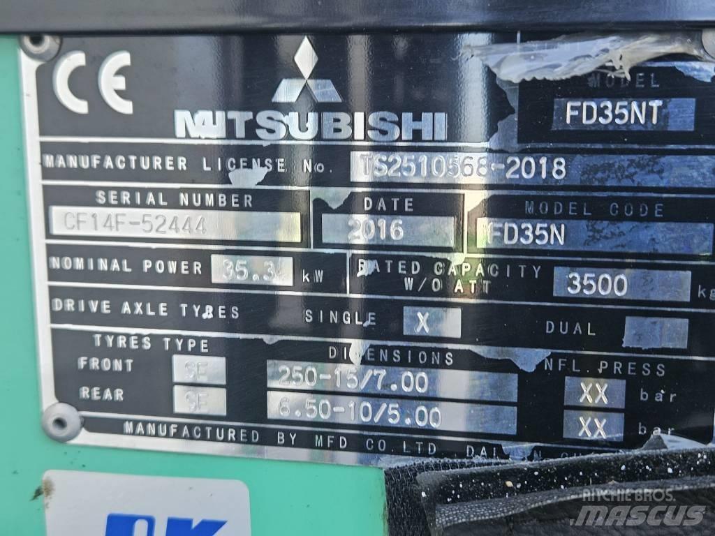 Mitsubishi FD35N Dizelski viličarji